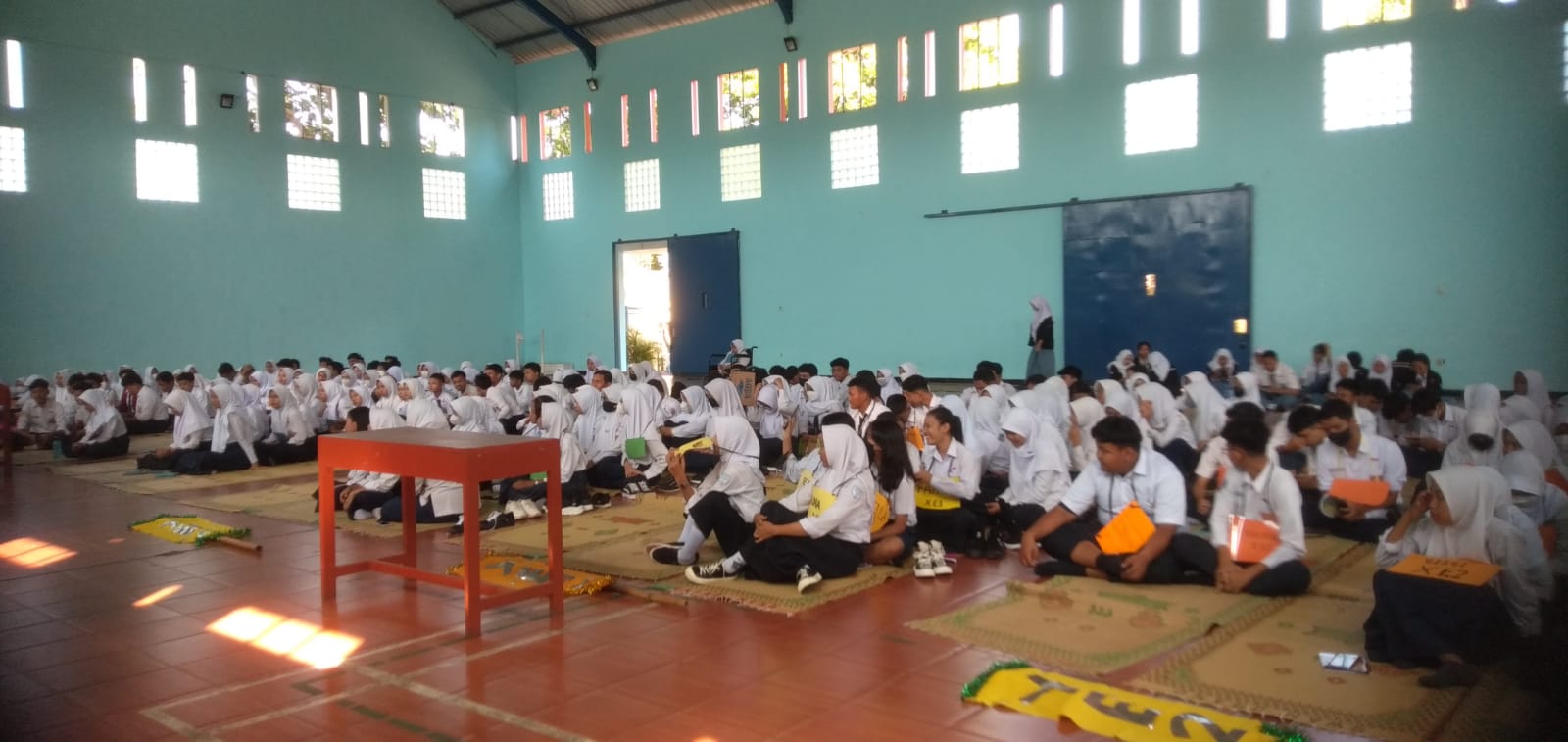 Kegiatan MPLS Penyuluhan Hukum di SMA Negeri 1 Prambanan