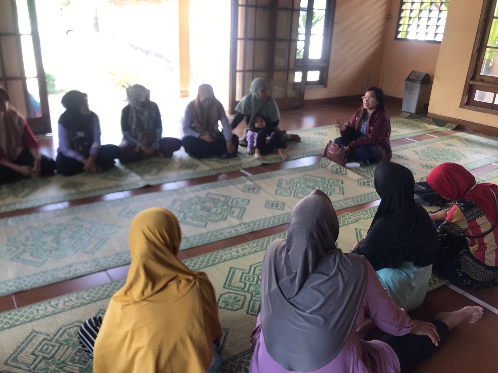 Penyuluhan Hukum di Aula Masjid Mustaqim