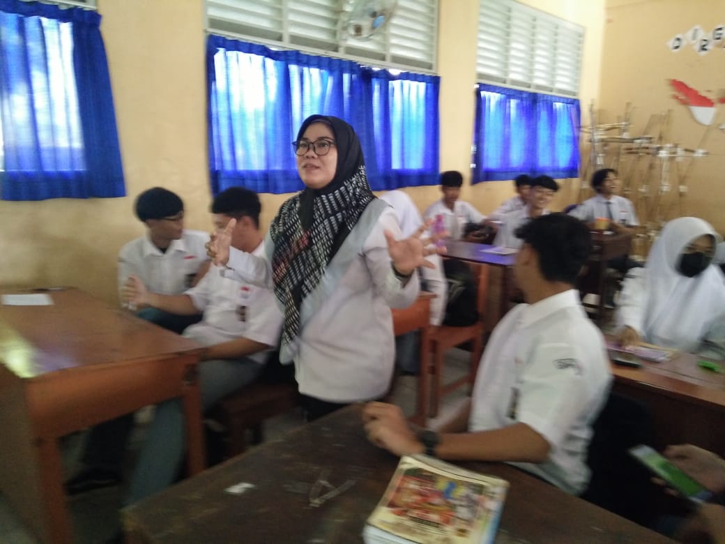 Penyuluhan Hukum PADA KELAS XI SMA N 1 Prambanan