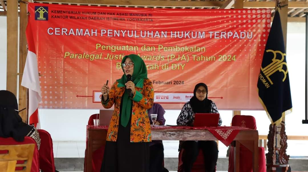 Penyuluhan Hukum Pembekalan Paralegal Justice Award