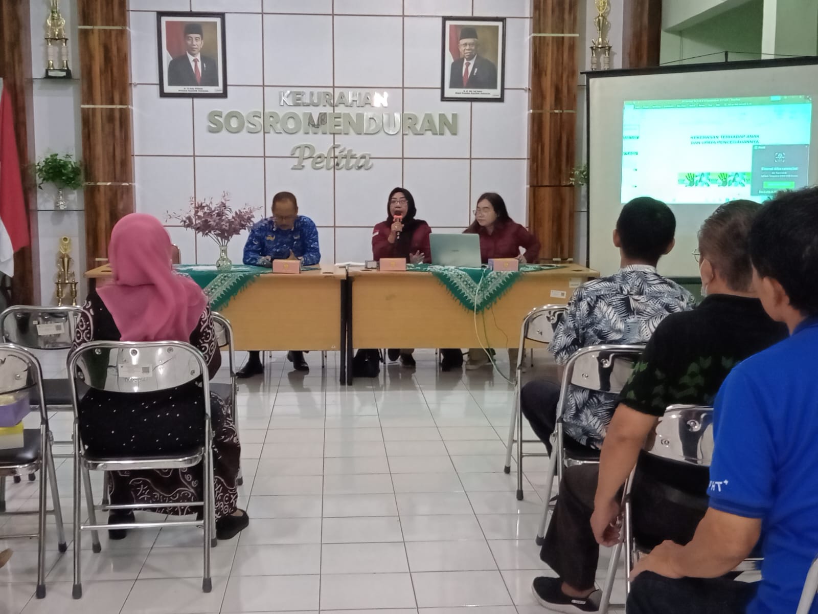 Penyuluhan Hukum di Kelurahan Sosromenduran (Sesi 1)